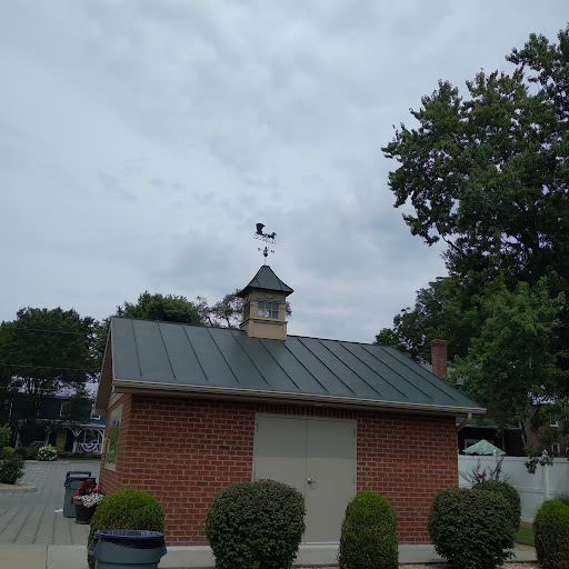 Dove Park | College Street Pavilion