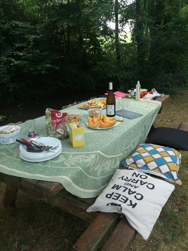 Photo de Camping La Rive à Notre-Dame-de-Monts (85690)