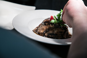 Photo n°76 de La CaVe à Montreuil - Restaurant et cave à vins à Montreuil (Restaurant français)