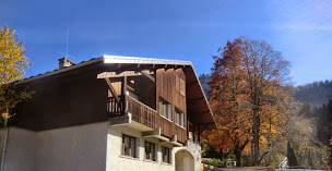 Photo n°2 de Centre de vacances Les Mille Fleurs : Association OVAL à Saint-Jean-de-Sixt (Centre de sports d'aventure)