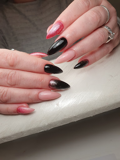 Queen Infinity Beauty Salon Newbridge - Thumbnail