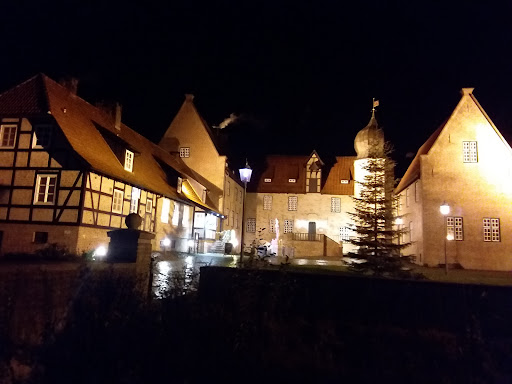 WoMo Stellplatz Burg Bederkesa - Thumbnail