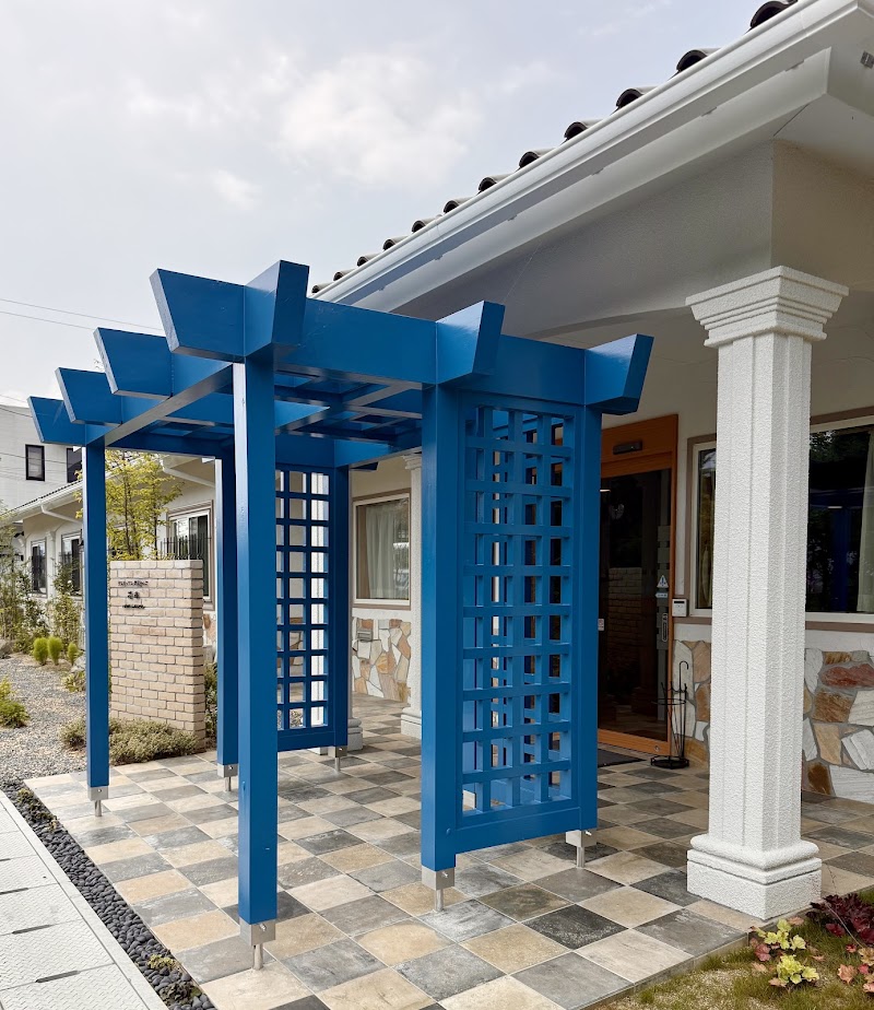 宿と図書サロン 花車 Hanaguruma Inn