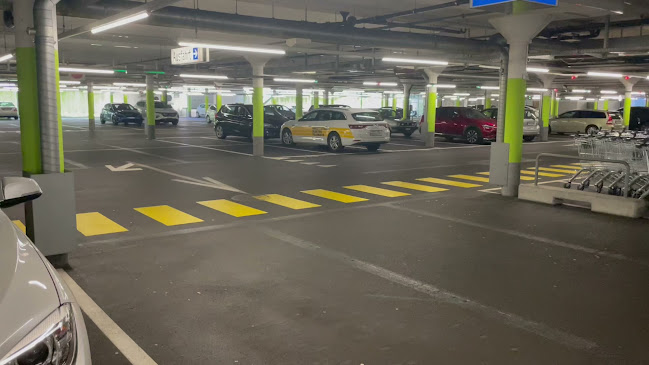 Rezensionen über Einkaufszentrum Tägipark Wettingen in Neuhausen am Rheinfall - Supermarkt