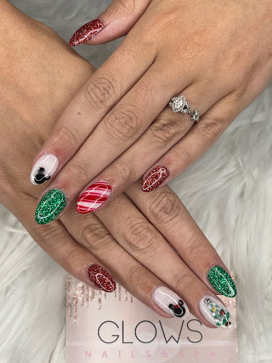 Glows Nails and Spa - Thumbnail