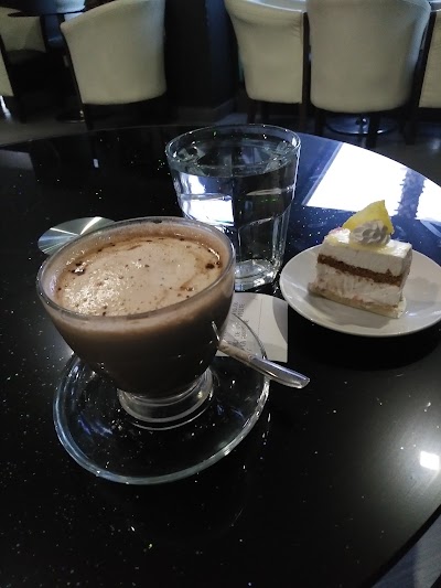 Photos of Caf&eacute; Jessica