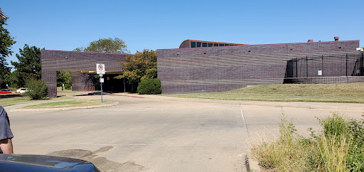Will Rogers Library - Visual