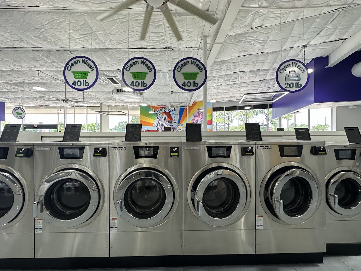 Laundry by SpinXpress - Jester Village storefront and entrance in Houston