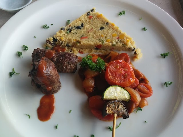 Sala Baï Hotel & Restaurant School