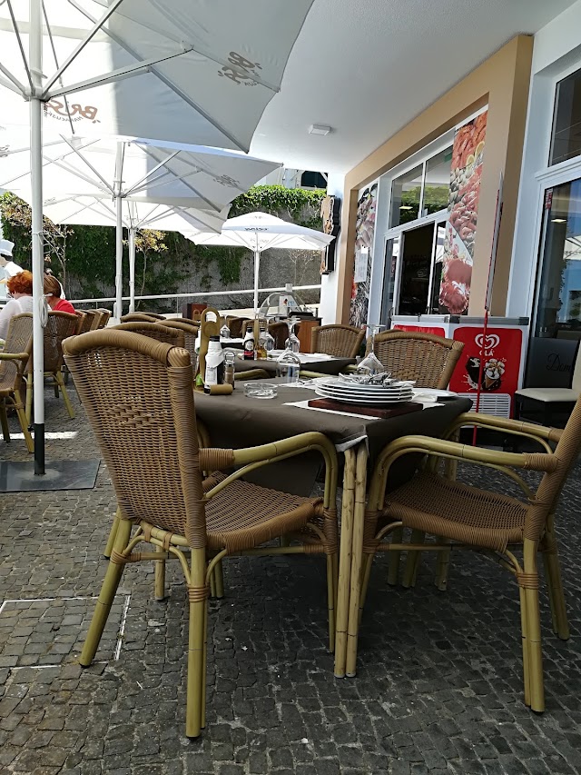 Dom Peixe Restaurante