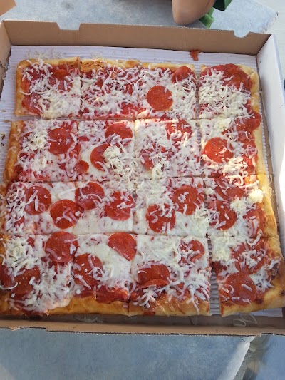 Photos of Wally's Pizza