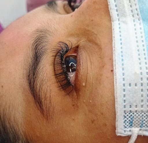 Yg'Lashes - Thumbnail