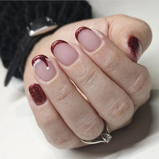 Charlie Corth | Nails • Brows • Lashes - Thumbnail
