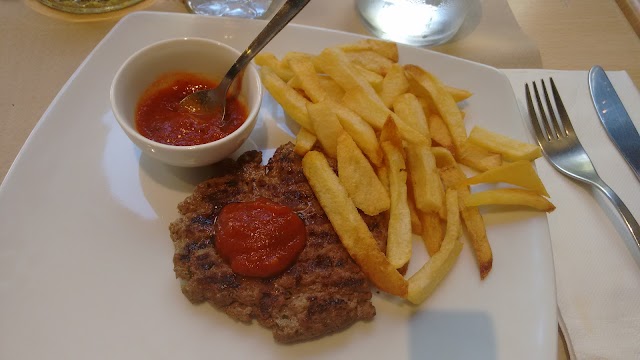 Platina Café Restaurant