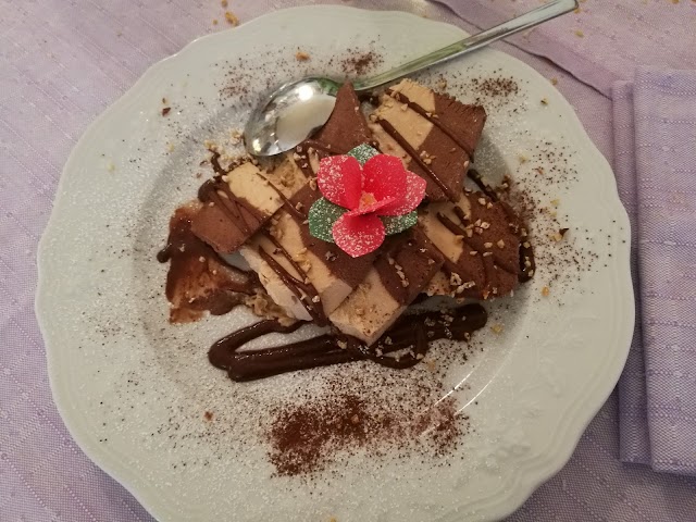 Trattoria Mazzini Di Mazzini Marina