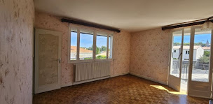 Photo n°57 de Bruno Papon IAD Immobilier Champniers à Tourriers (Consultant immobilier)