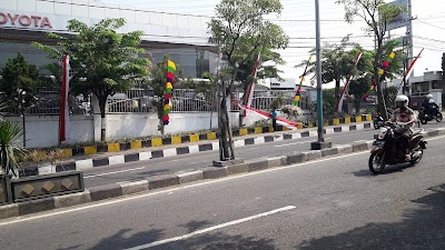 Photos of ARINA TOYOTA GRESIK | HARGA TERBAIK DISINI 081266282339 - 081511117339 - 087887878339