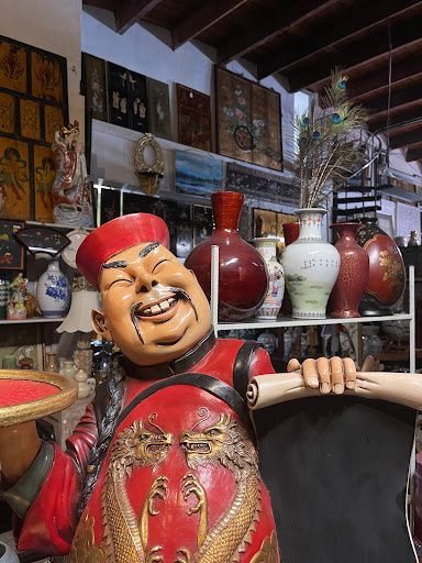 Oriental Warehouse - Visual