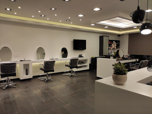 Opinii despre G Salon by George Kollias în Σικυώνα - Κουρείο