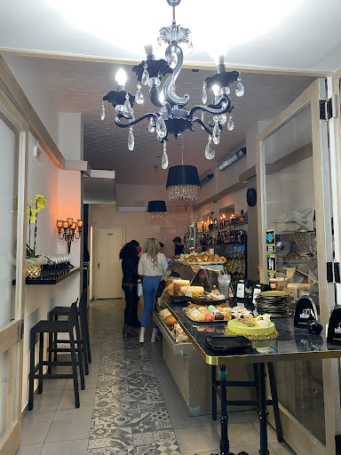 Lilith bar - Visual