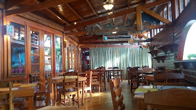 Photos of Paradise Beach Hotel