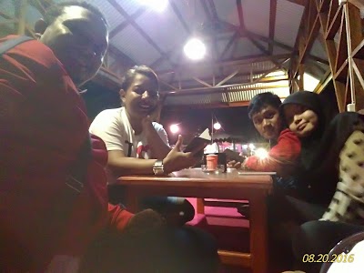 Photos of D'Waroeng Cafe