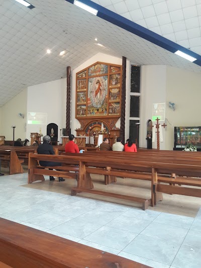 Photos of The Santa Cruz Church