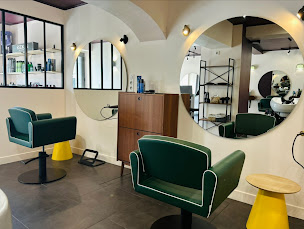 Photo n°1 de 5TH Avenue Coiffure à Terrasson-Lavilledieu (Salon de coiffure)