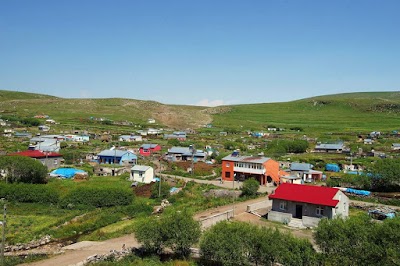Photos of Oburcak Ilkogretim Okulu