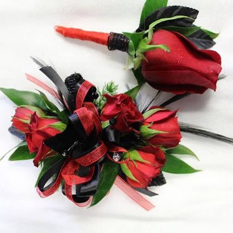 Petals of Wytheville Florist, Wine & Beer Store in Wytheville