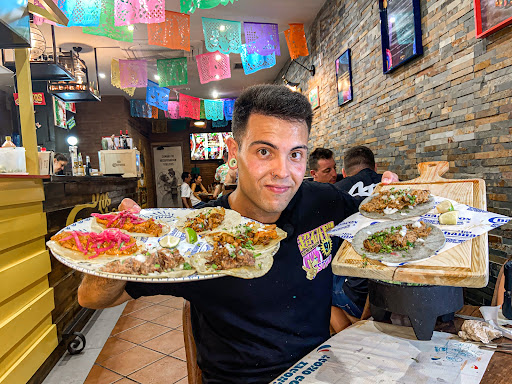 Los Chamacos Taquería Mexicana