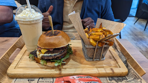 Photo 3 - Harry's Gourmet