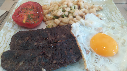 Juanito’s Bar y Tapas - Thumbnail