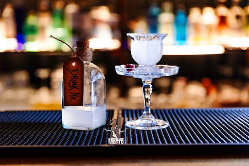 Il Cappellaio Matto - Mixology Bar - Cocktail Bar - Gintoneria - Thumbnail