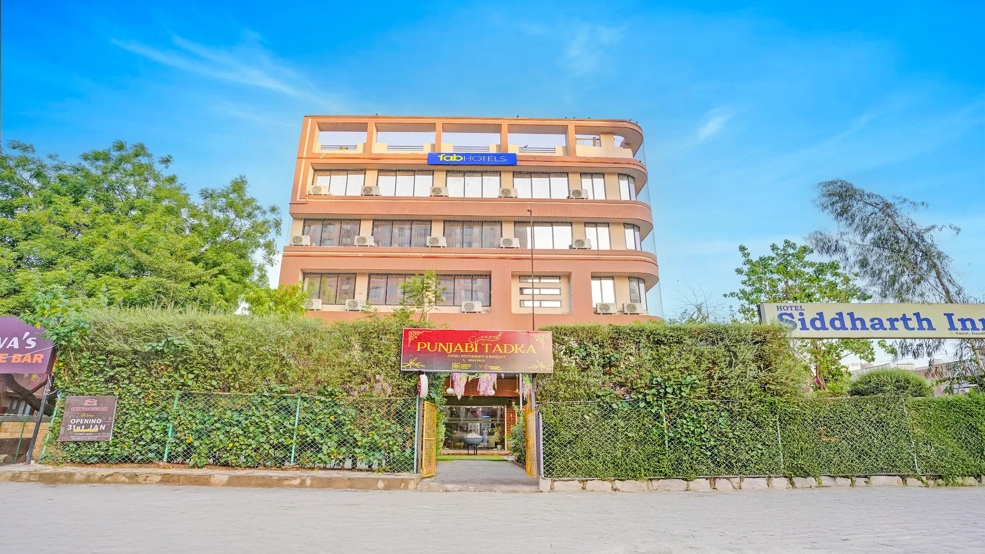 FabHotel Siddharth inn