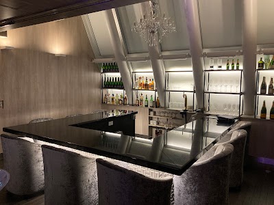 Bar Shapers 新宿西口店