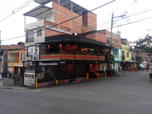 D'caché, Parrilla Y Sabor