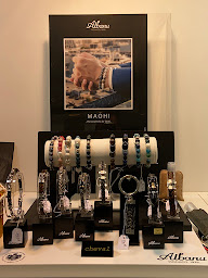 Photo n°3 de Bijouterie Marc-Ricca | Créateur de bijoux Corse faits main | à Grosseto-Prugna (Bijouterie)