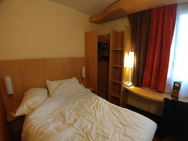 Hotel ibis Paris Maine Montparnasse 14ème