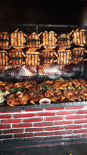 Pollos Asados A La Leña "El Crucero" Gallery - Mexico