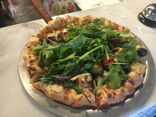 Grateful Head Pizza Oven and Beer Garden - Thumbnail