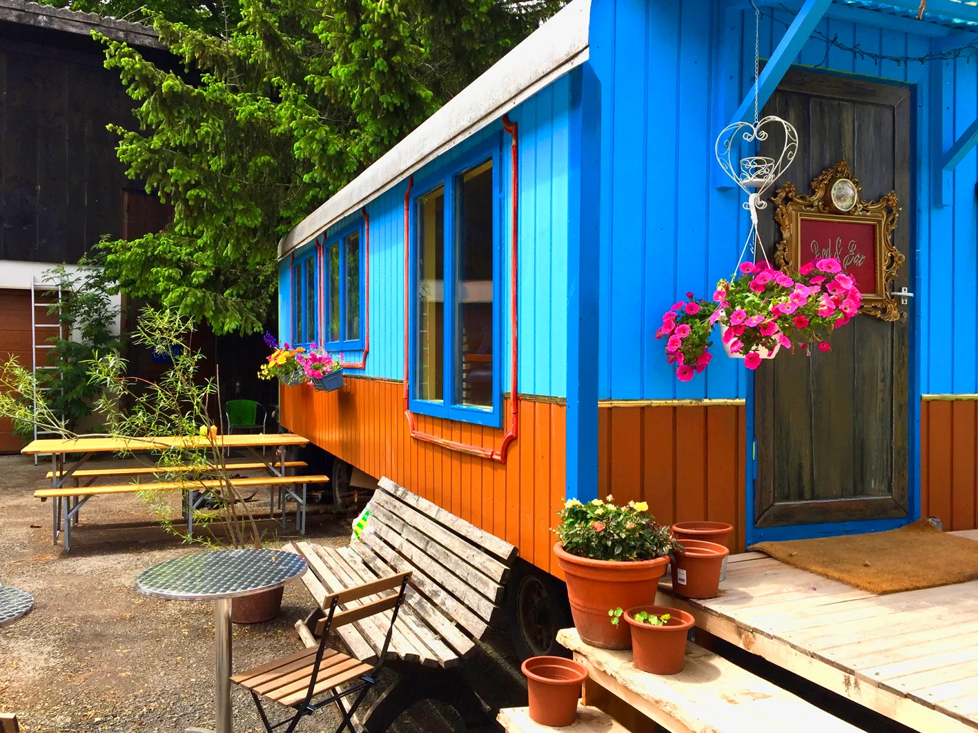 Bed and Box