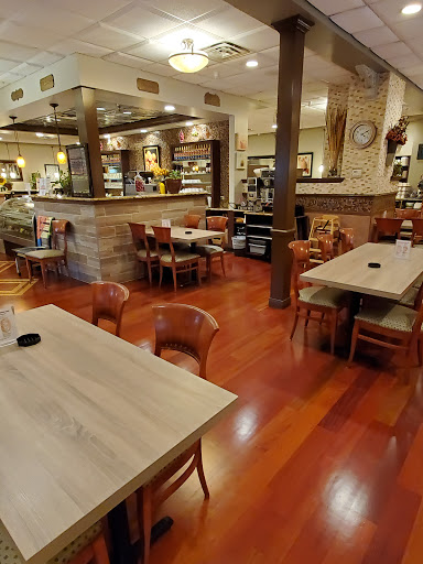 Eggheadz Cafe - Visual