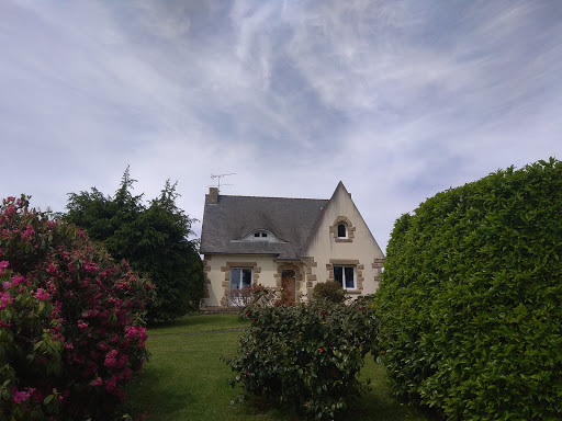 Avis sur Claire Gouedard IAD France conseiller immobilier à Saint-Brieuc - Agence immobilière