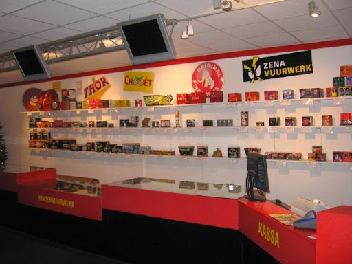Vuurwerkland Steenbergen - Thumbnail