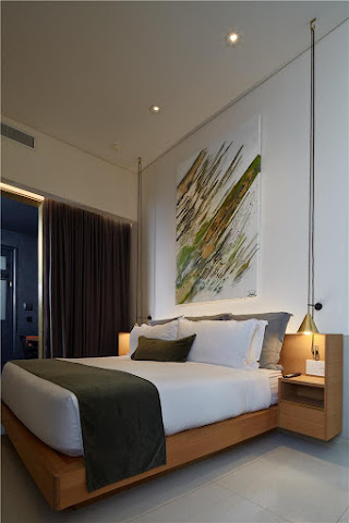 Umbral, Curio Collection by Hilton by null