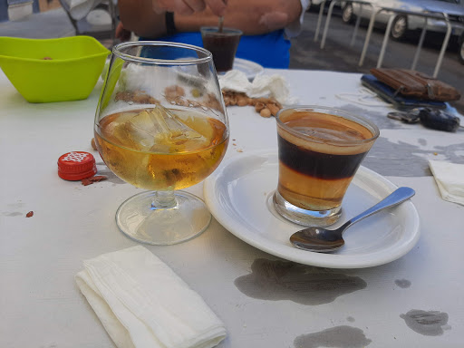 Bar Cachol - Visual