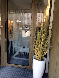 Photo n°2 de Dr Michel Brock à Paris (Ophtalmologiste)