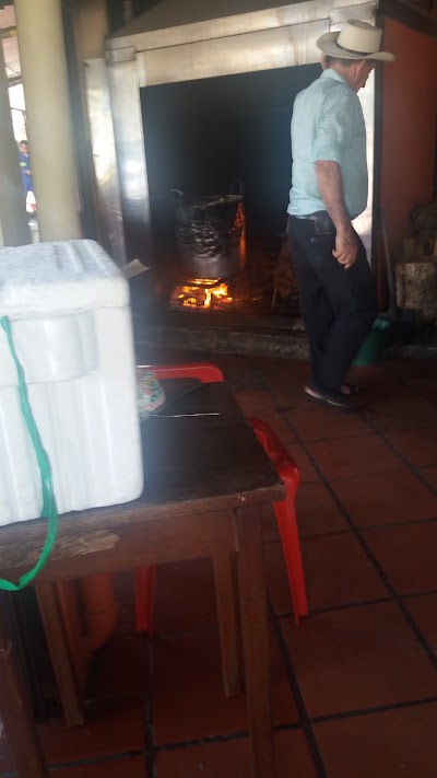 Photos of MI POLLO DORADITO CATAMA