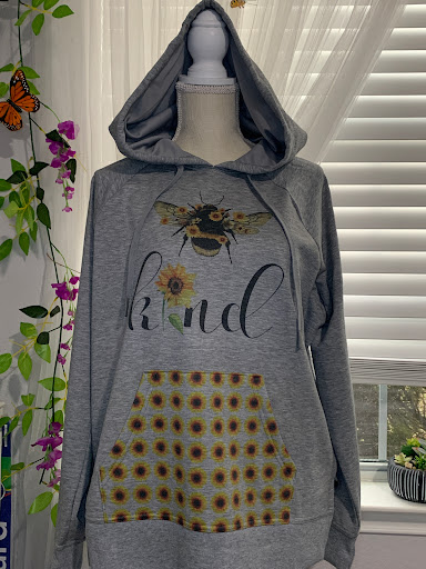 Butterflies & Bumblebees Custom T-shirts & Gifts - Thumbnail